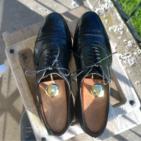Allen Edmonds Strand Black Leather Cap Toe Brogue 6115 Men's Size 9D - Picture 10 of 12